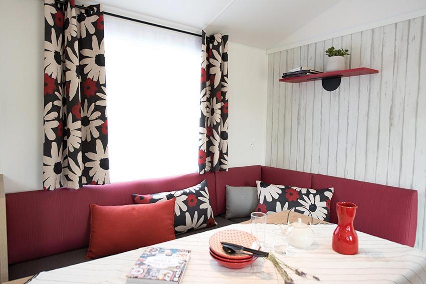 Camping Le Clos De Balleroy Экстерьер фото