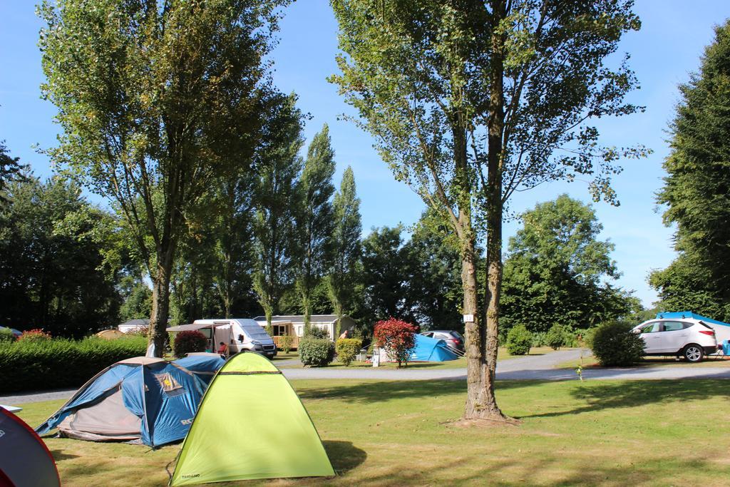 Camping Le Clos De Balleroy Экстерьер фото